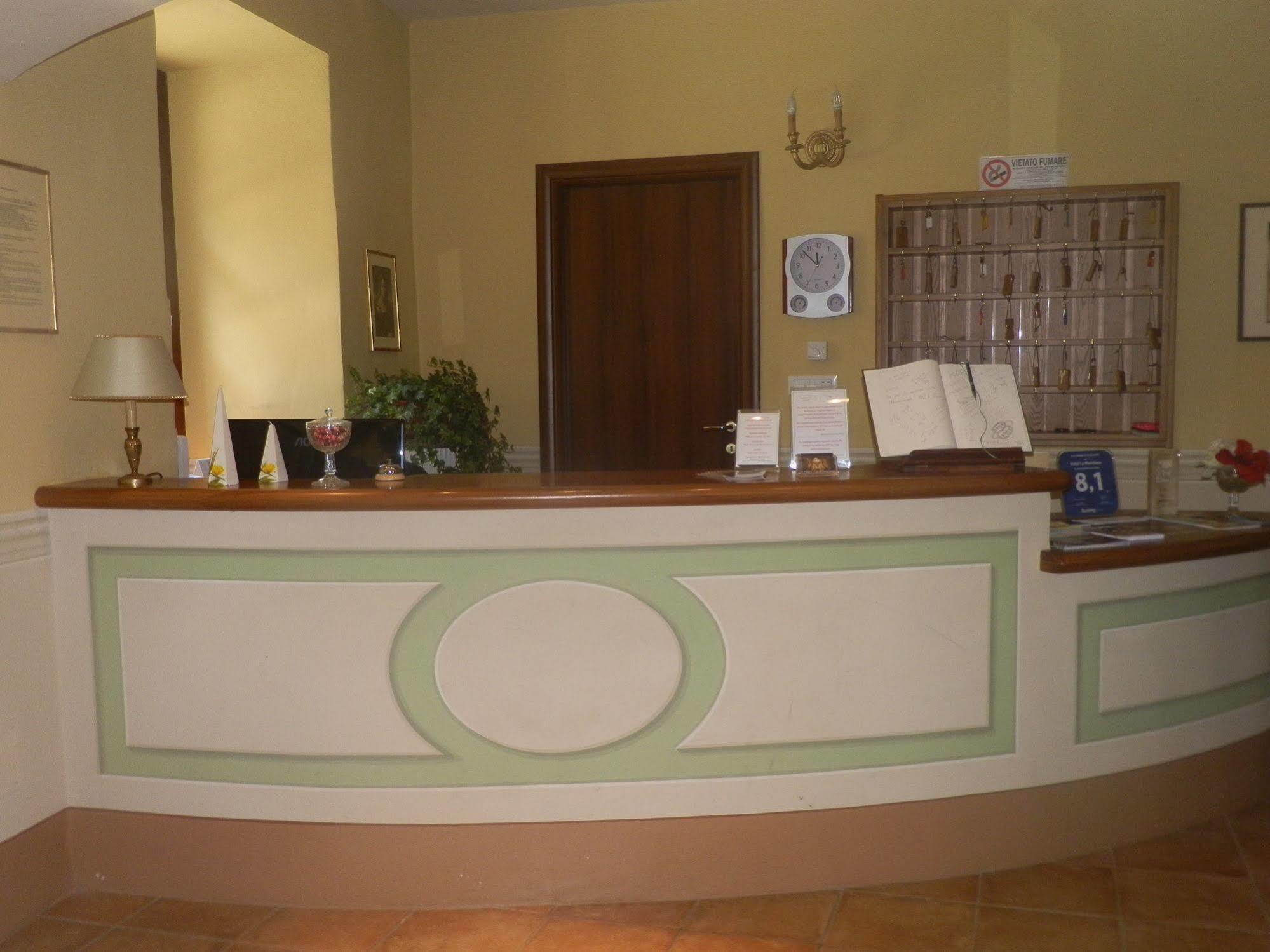אקווי טרמה Hotel La Meridiana מראה חיצוני תמונה